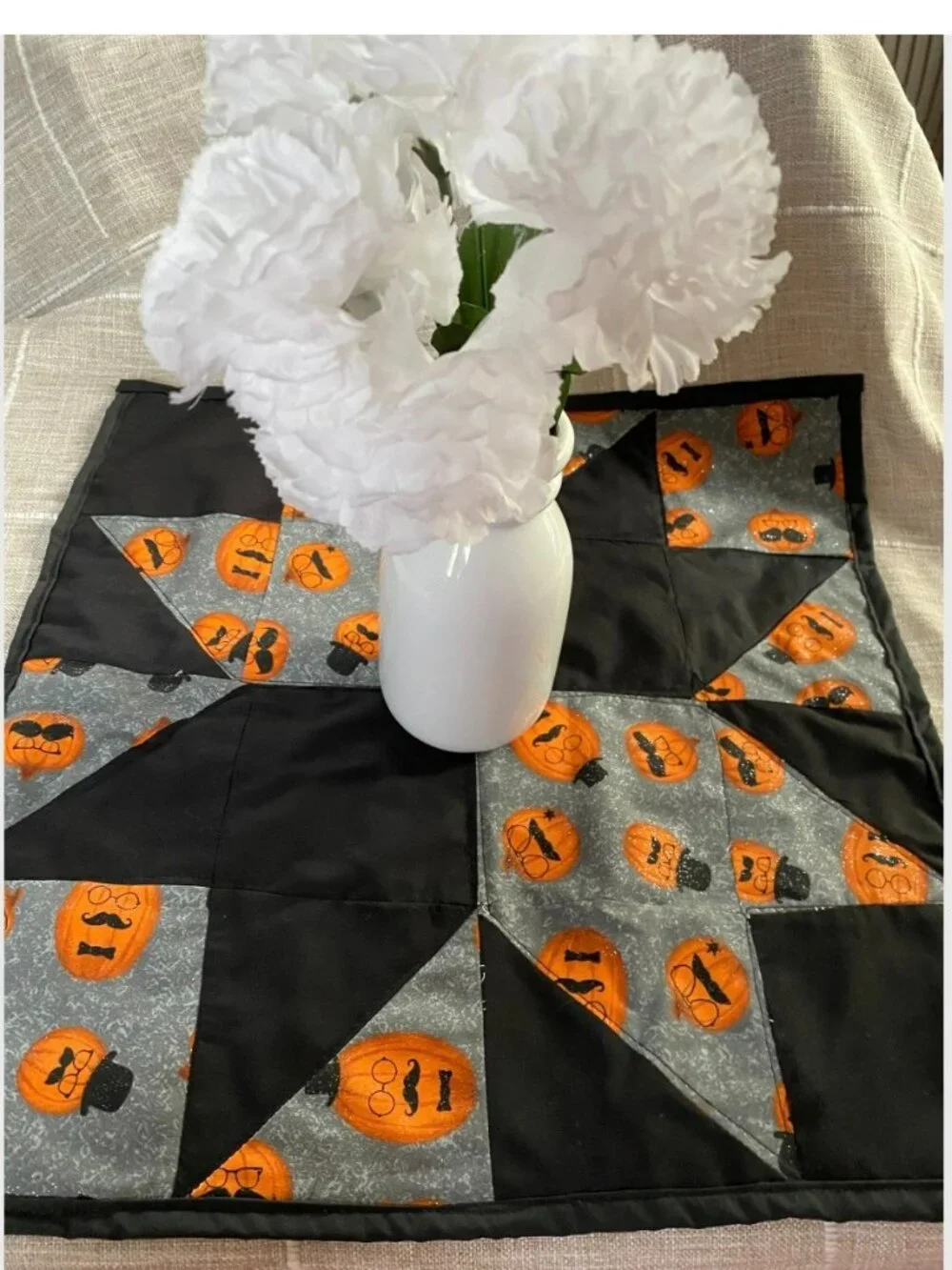 Halloween Set of 5 placemats NEW